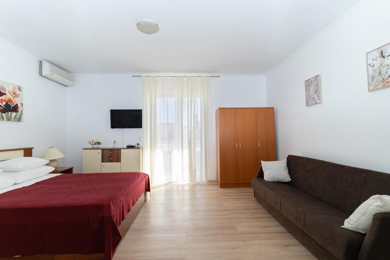 Benic Apartments Mlini Exterior foto